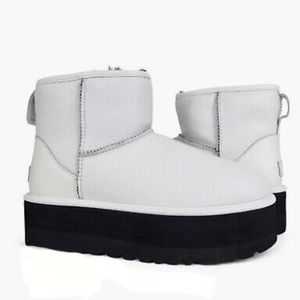 UGG MINIS - BRAND NEW!! UGG BOOTS UGG BOOTS UGG BOOTS UGG BOOTS UGG BOOTS UGG